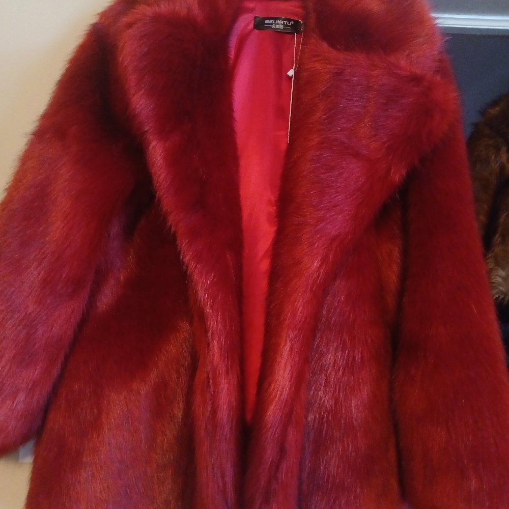 Cherry 🍒 Red Faux Fur Le Mink Jacket